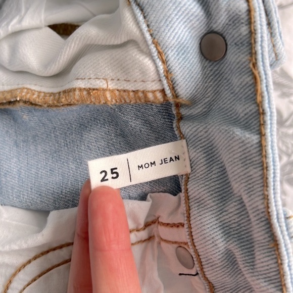 Pacsun Hopper Patch Mom Jean - Picture 8 of 12